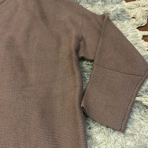 Mock Turtleneck Tunic Sweater - Picture 3 of 4